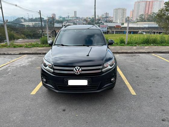 VOLKSWAGEN TIGUAN 1.4 TSI 16V TURBO GASOLINA 4P DSG VOLKSWAGEN TIGUAN 1.4 TSI 16V TURBO GASOLINA 4P DSG